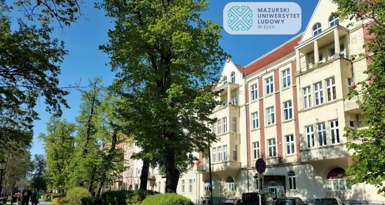 „Wybieram miłość”: Inspirująca debata w Mazurskim Uniwersytecie Ludowym